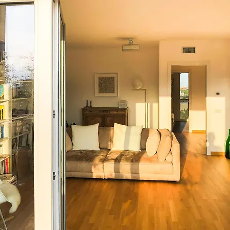 Apartment Milan Bloom Design Pero