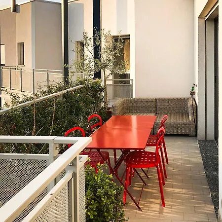 Apartment Milan Bloom Design *
