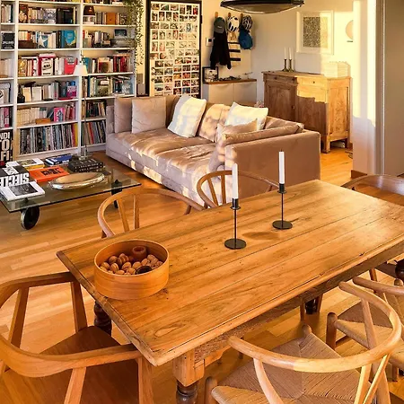 Milan Bloom Design *