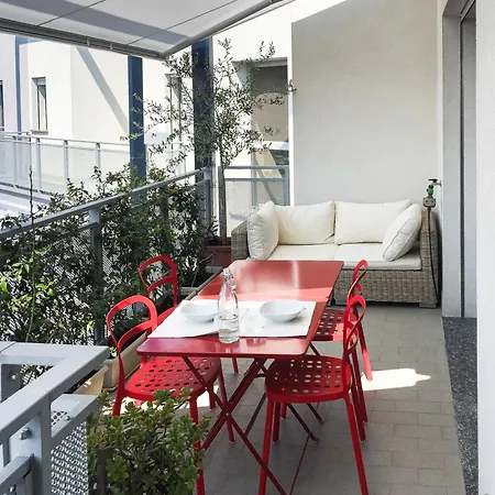 Milan Bloom Design Apartment Pero
